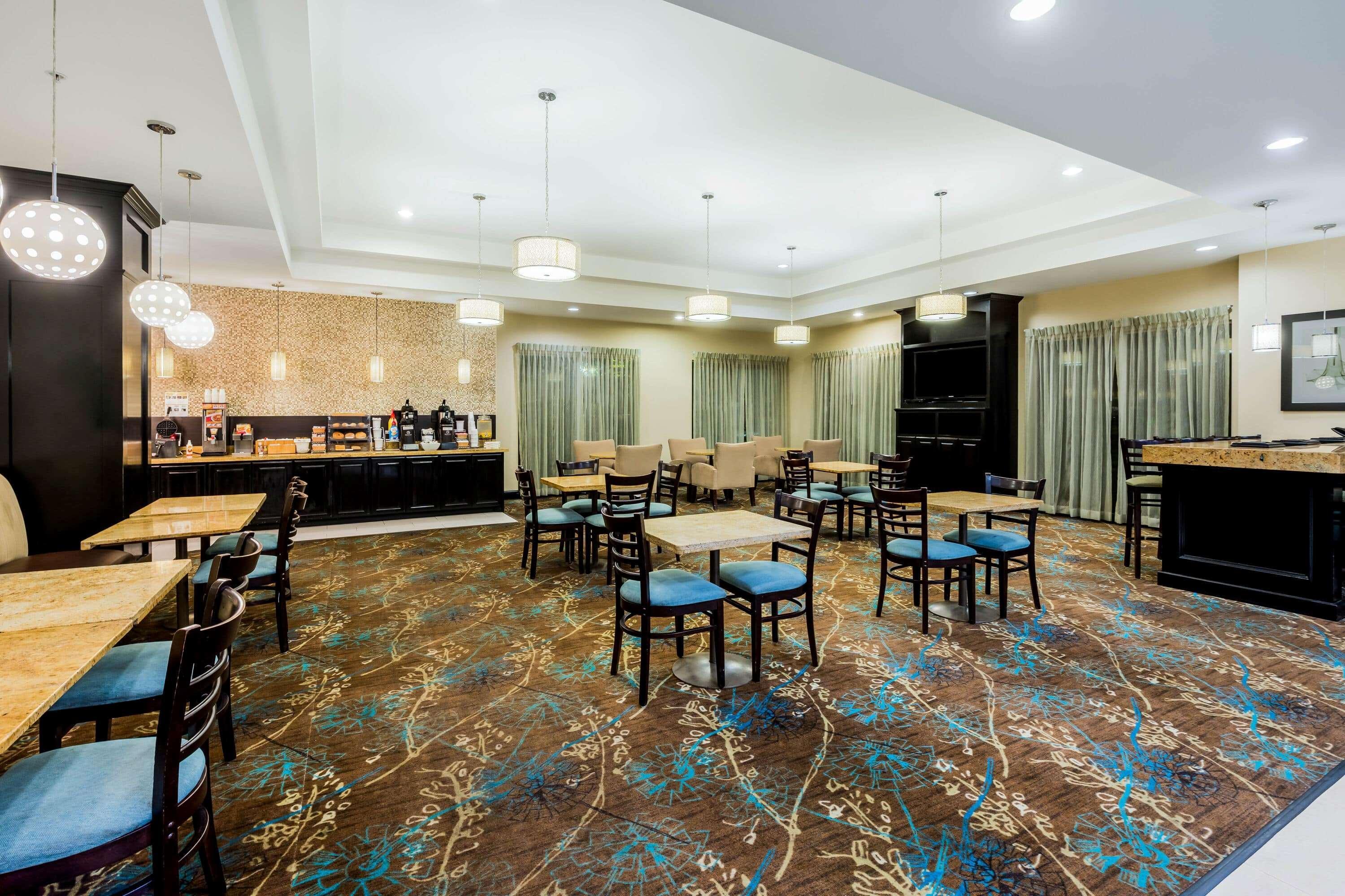 La Quinta By Wyndham Marshall Exterior foto